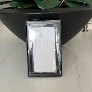 BRAND NEW FLAUNT CLEAR SQUARE  CASE FOR IPHONE 11 IN PACKAGE NEVER USED.